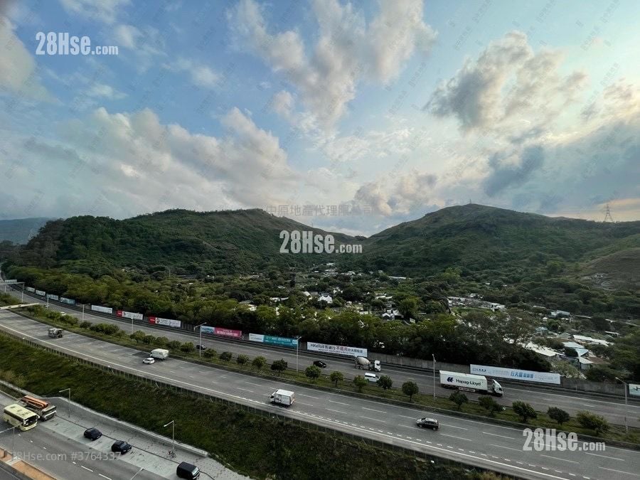 Grand Mayfair  Sell 2 Bedrooms 462 ft²