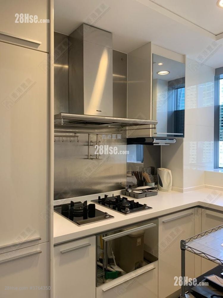 天玺 售盘 2 房 , 2 浴室 674 平方尺