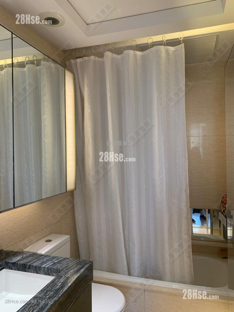 天玺 售盘 2 房 , 2 浴室 674 平方尺