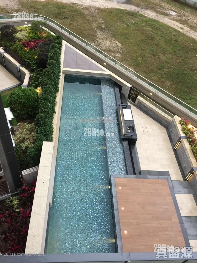 The Wings Sell 5+ Bedrooms , 5+ Bathrooms 1,570 ft²