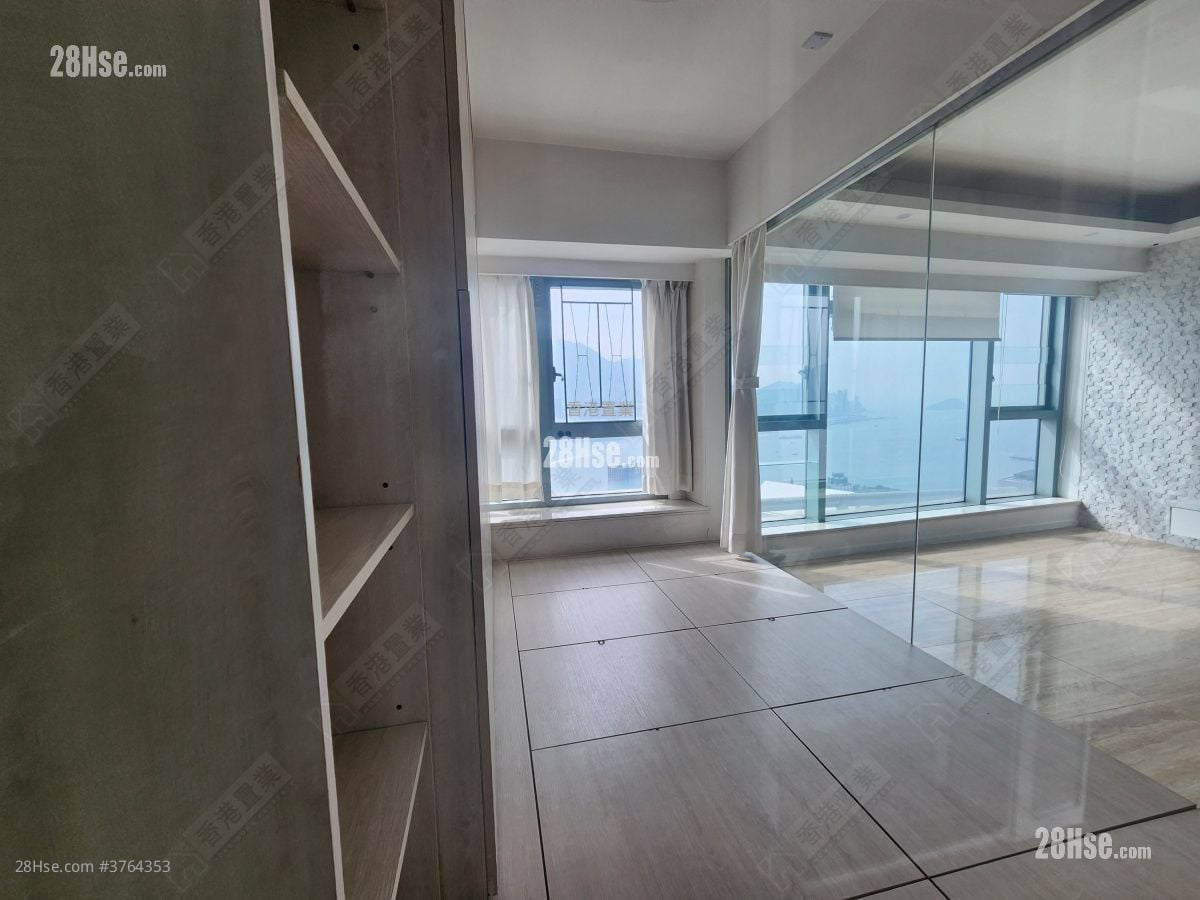 The Harbourside Sell 3 Bedrooms , 2 Bathrooms 1,061 ft²