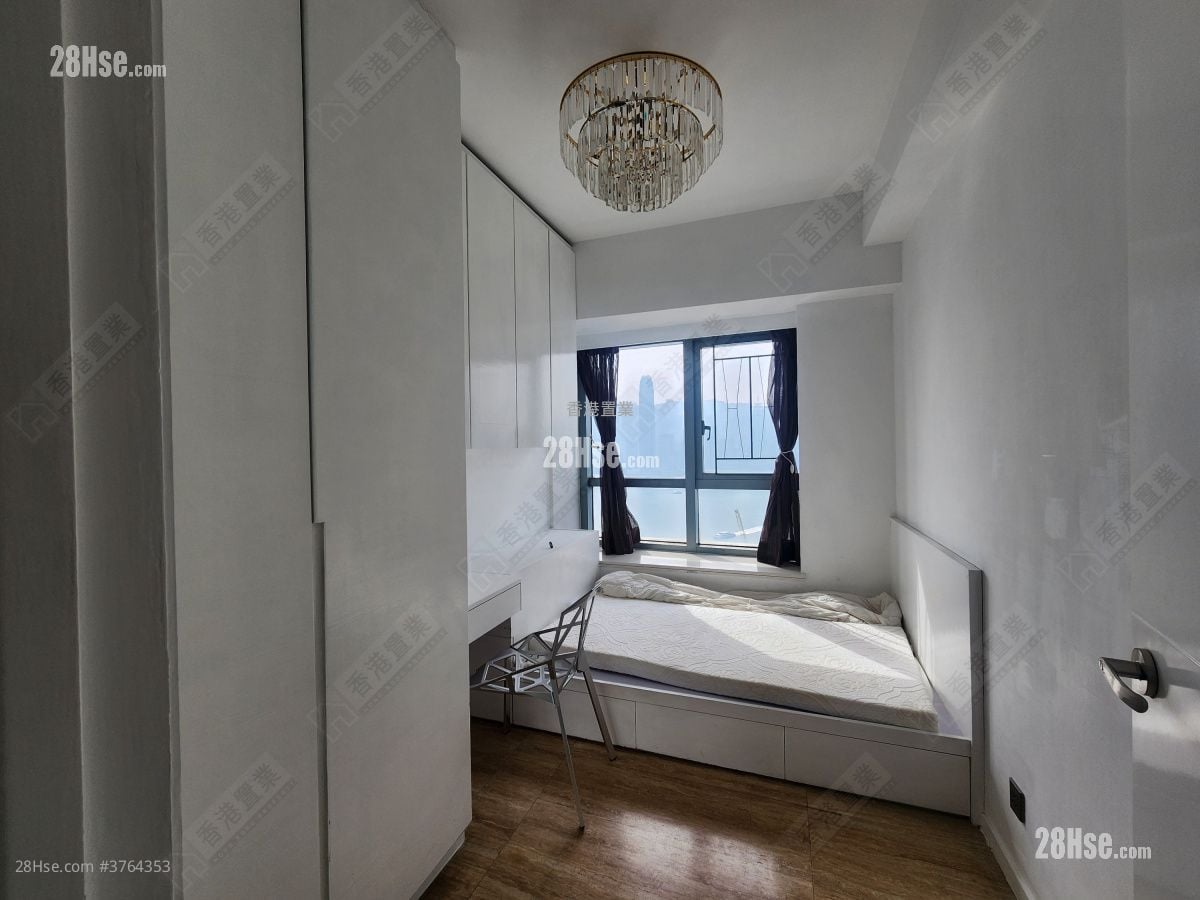 The Harbourside Sell 3 Bedrooms , 2 Bathrooms 1,061 ft²