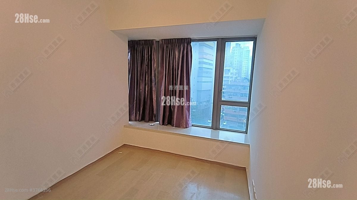 Grand Austin Sell 3 Bedrooms , 2 Bathrooms 889 ft²