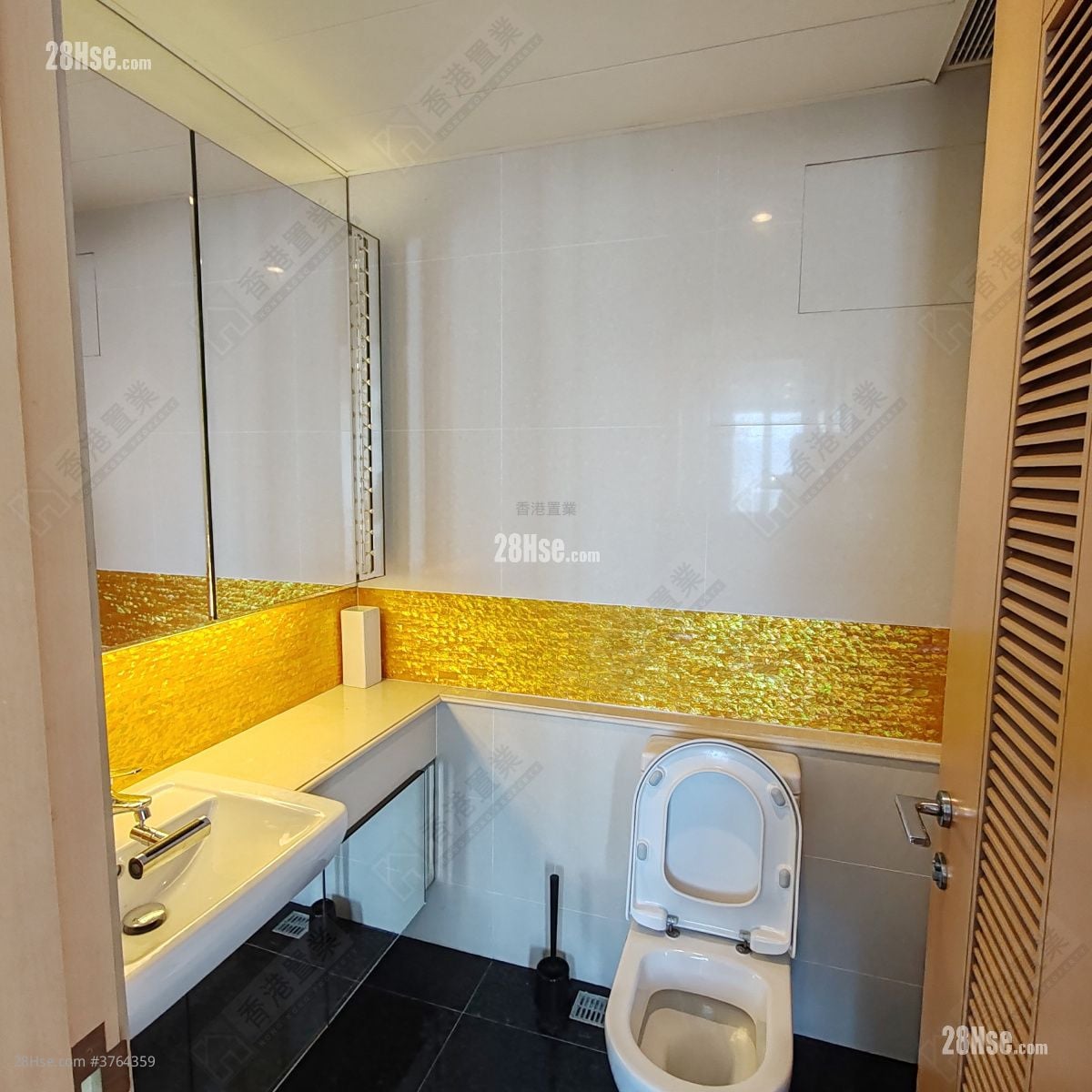 The Masterpiece Sell 1 Bedroom , 2 Bathrooms 816 ft²