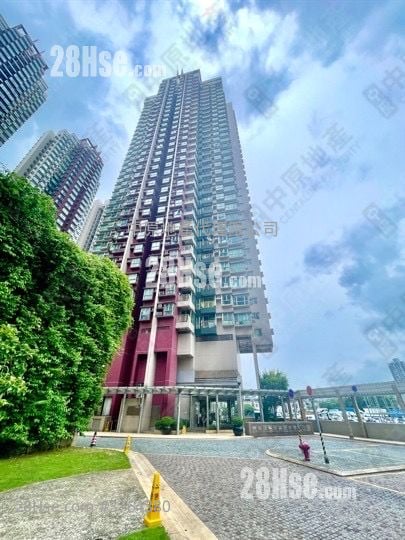 Yoho Town Sell 2 Bedrooms 422 ft²