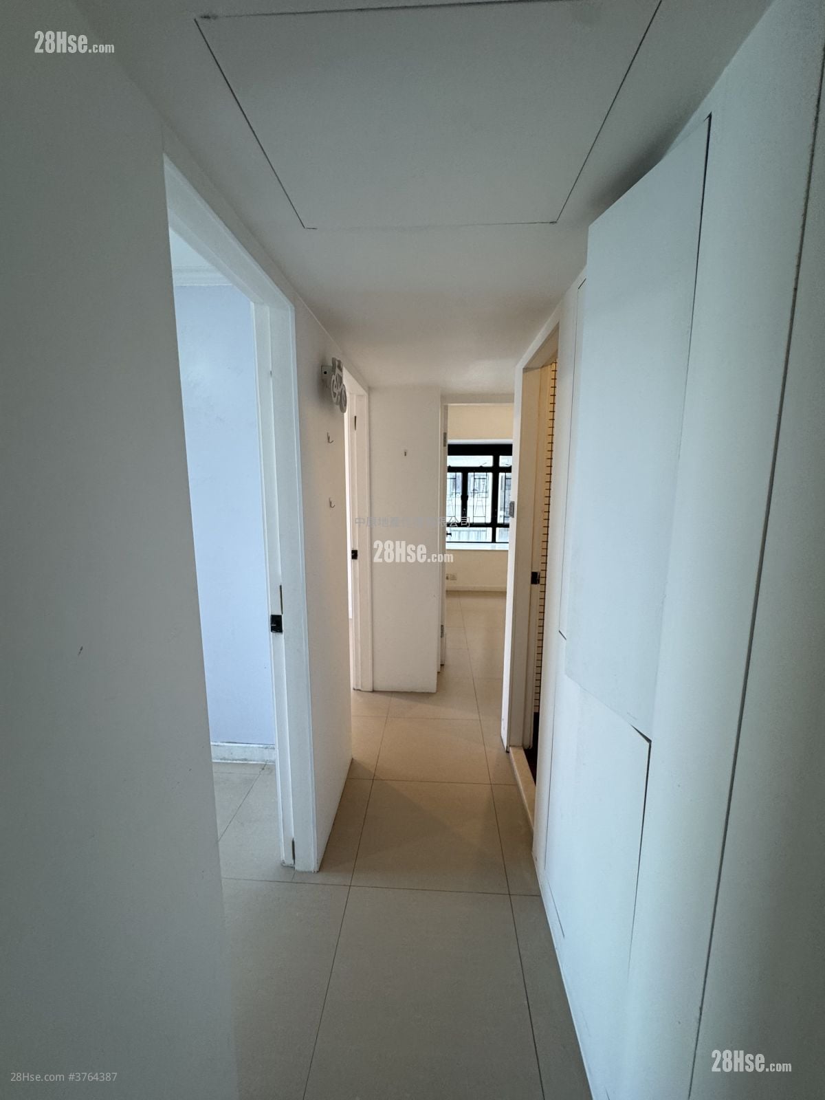 Heng Fa Chuen Sell 3 Bedrooms , 1 Bathroom 643 ft²