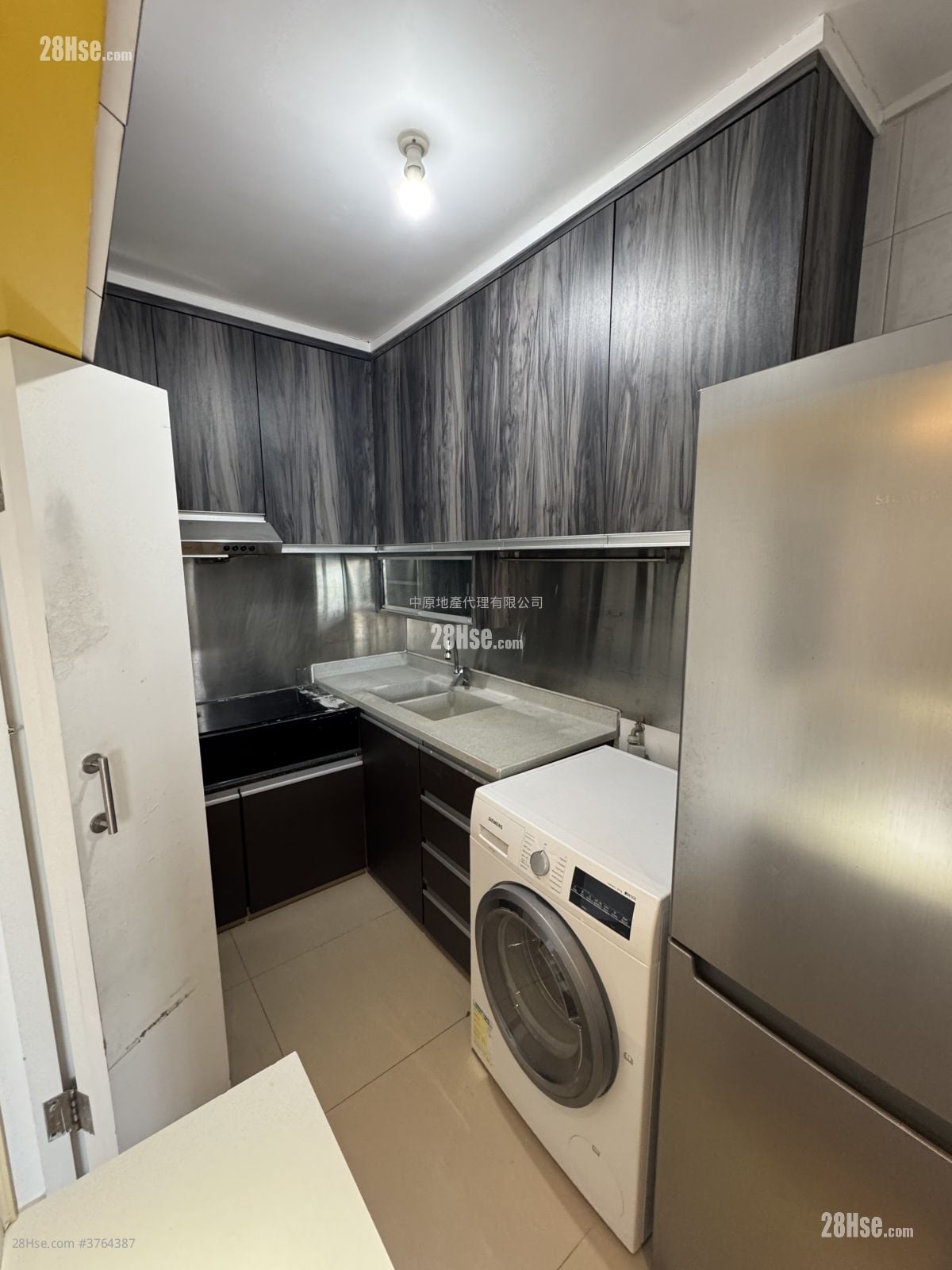 Heng Fa Chuen Sell 3 Bedrooms , 1 Bathroom 643 ft²