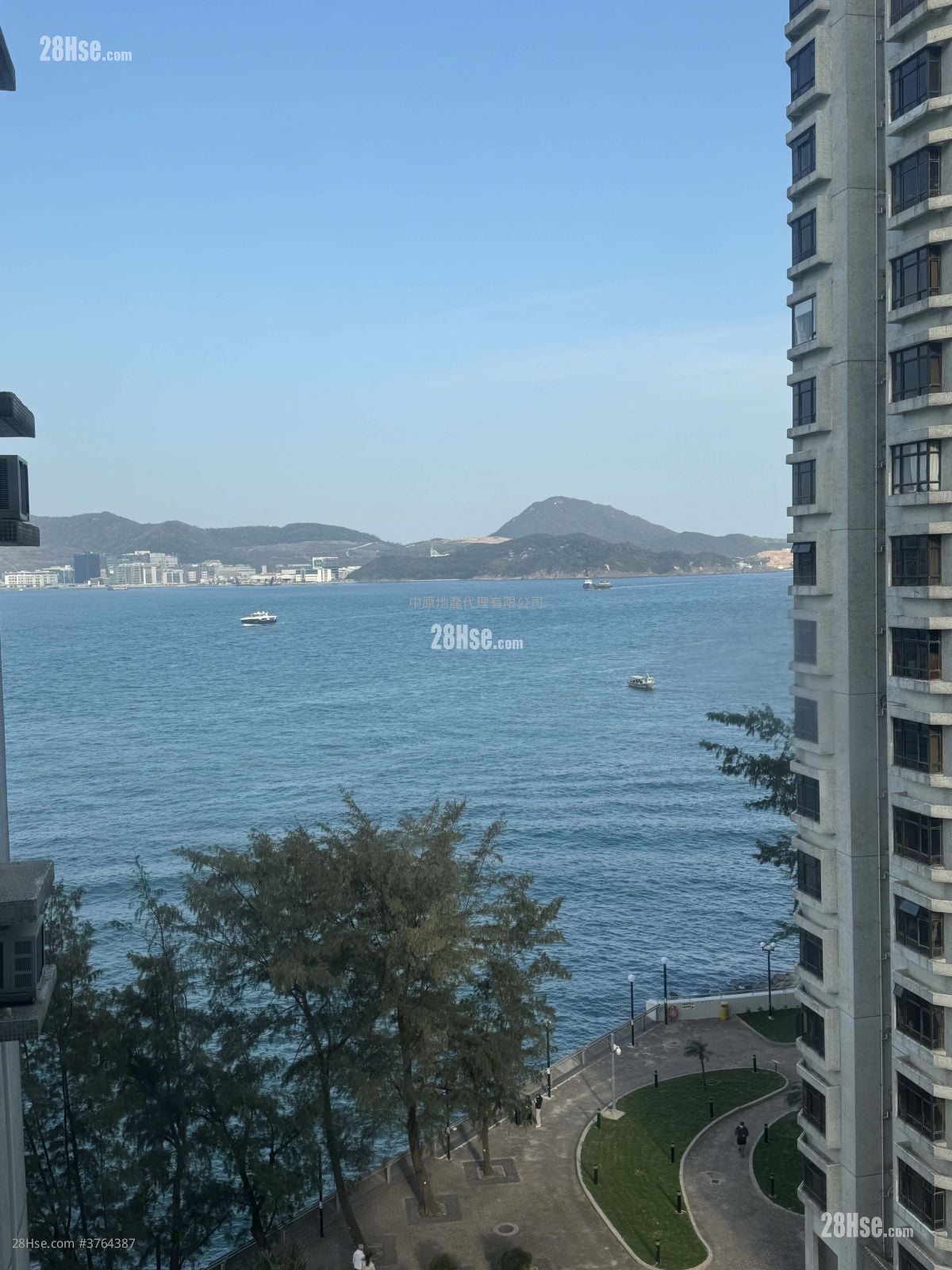 Heng Fa Chuen Sell 3 Bedrooms , 1 Bathroom 643 ft²