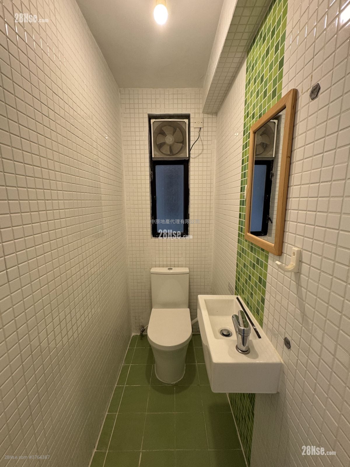 Heng Fa Chuen Sell 3 Bedrooms , 1 Bathroom 643 ft²