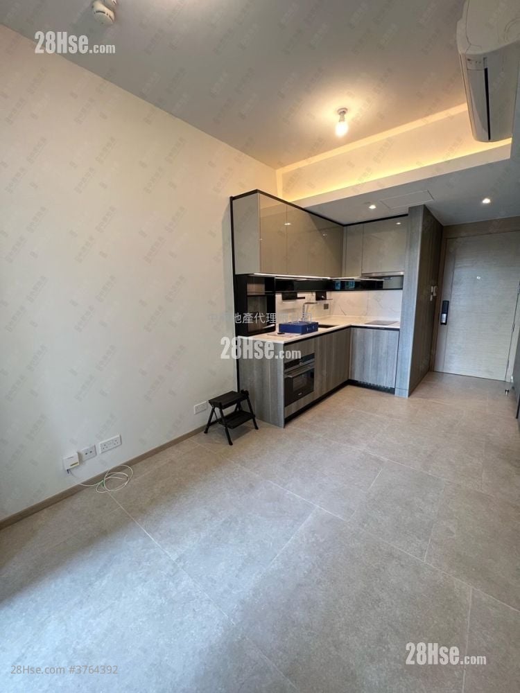 The Yoho Hub Sell 1 Bedroom 348 ft²