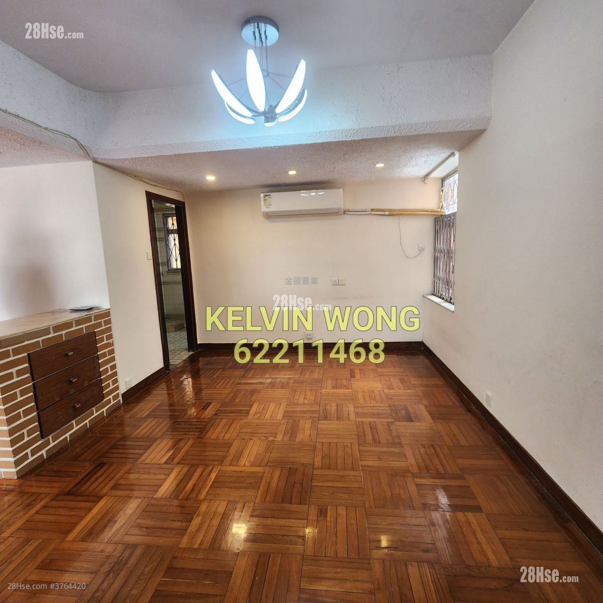 Golden May Mansion Sell 3 Bedrooms , 3 Bathrooms 1,468 ft²