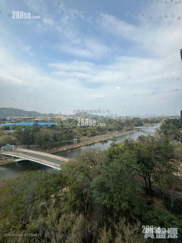 Kingswood Villas Sell 2 Bedrooms , 1 Bathroom 448 ft²