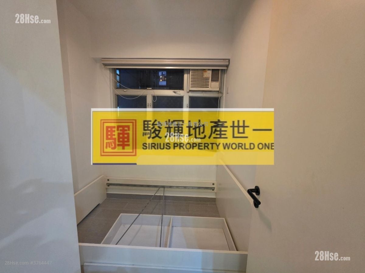 Eastland Towers Sell 2 Bedrooms , 1 Bathroom 346 ft²