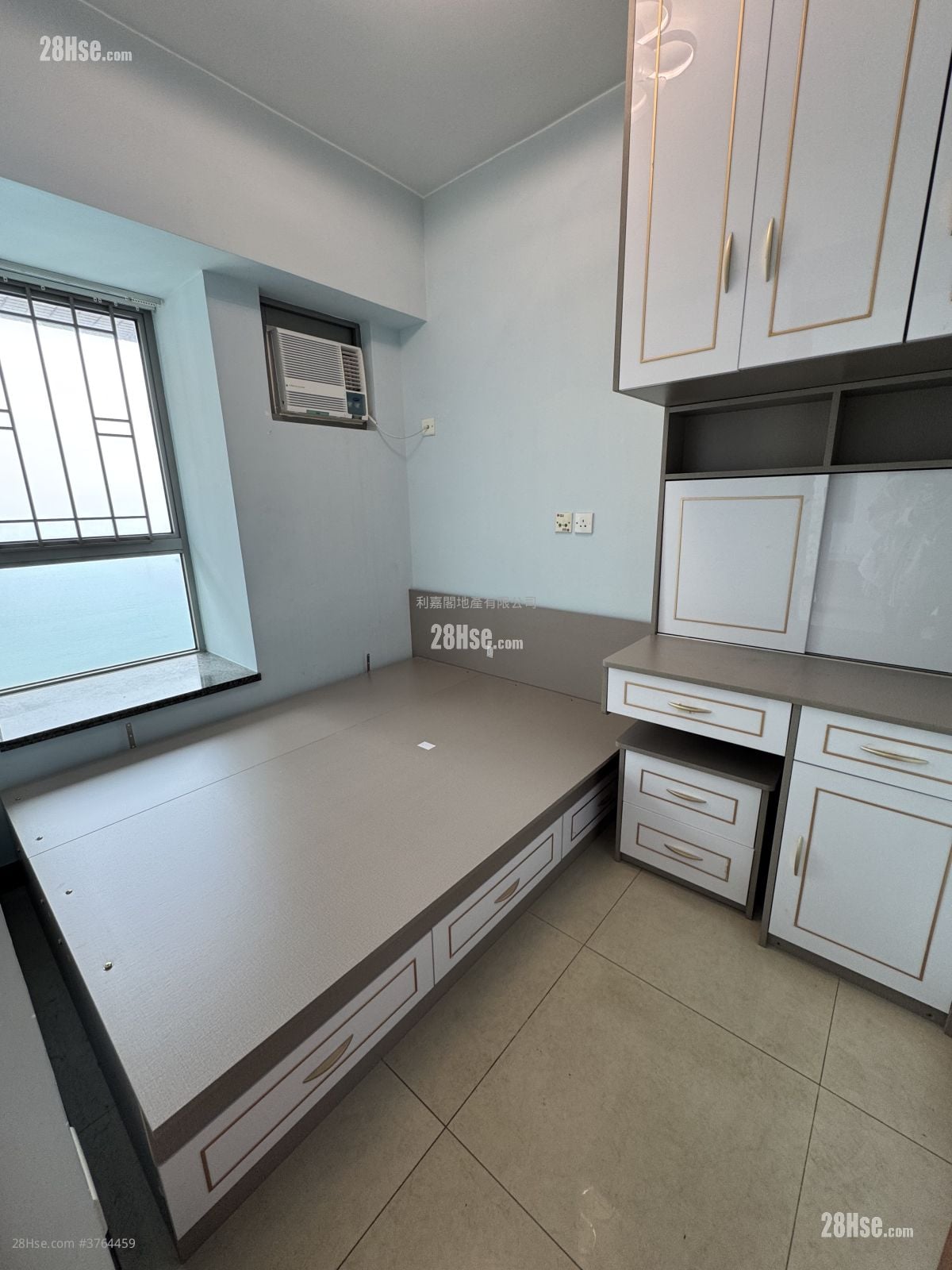 The Merton Sell 2 Bedrooms , 1 Bathroom 482 ft²