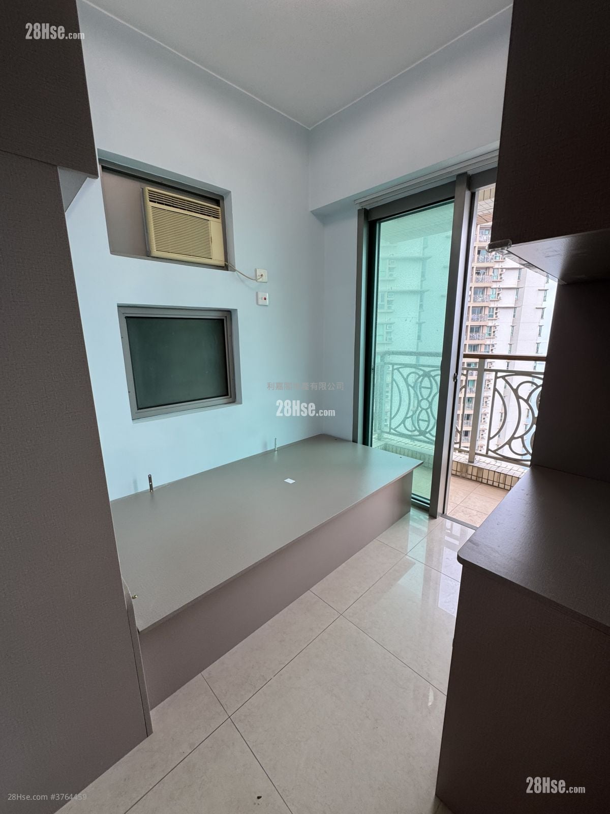 The Merton Sell 2 Bedrooms , 1 Bathroom 482 ft²