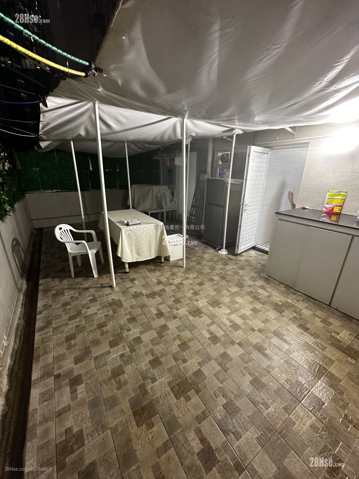 Prat Mansions Rental 1 Bedroom , 1 Bathroom 401 ft²