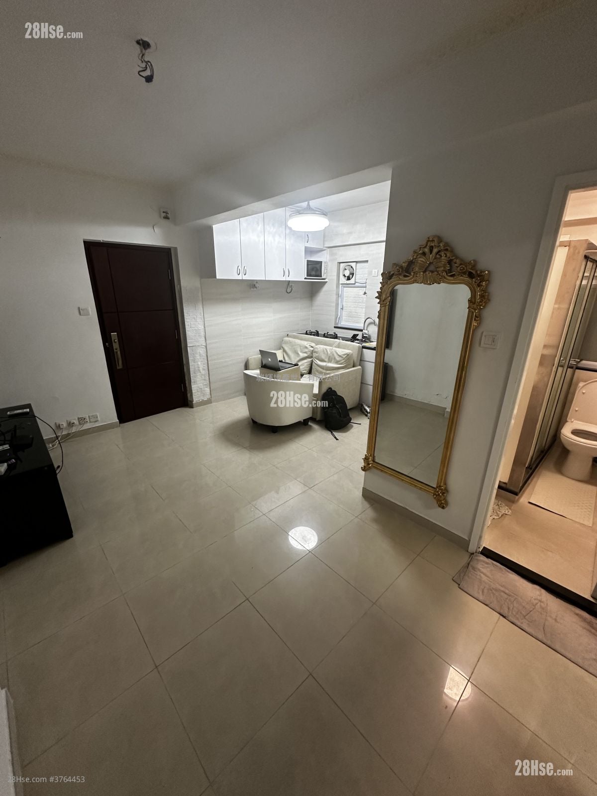 Prat Mansions Rental 1 Bedroom , 1 Bathroom 401 ft²