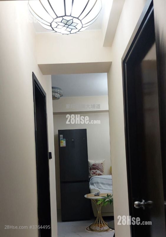 Fortune Court Sell 2 Bedrooms , 1 Bathroom