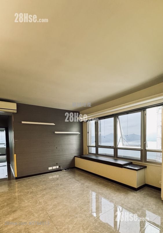 Hong Kong Garden Sell 2 Bedrooms , 2 Bathrooms 792 ft²