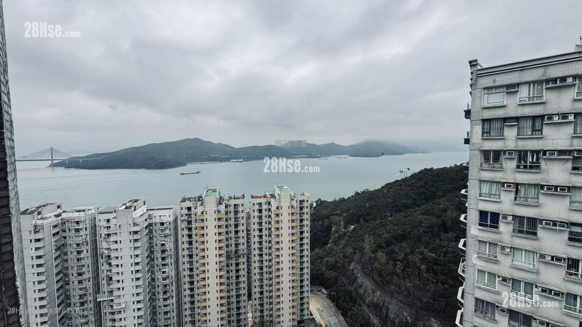 Hong Kong Garden Sell 2 Bedrooms , 2 Bathrooms 792 ft²