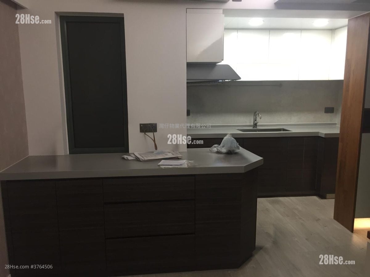 Residence Oasis Sell 2 Bedrooms , 1 Bathroom 509 ft²