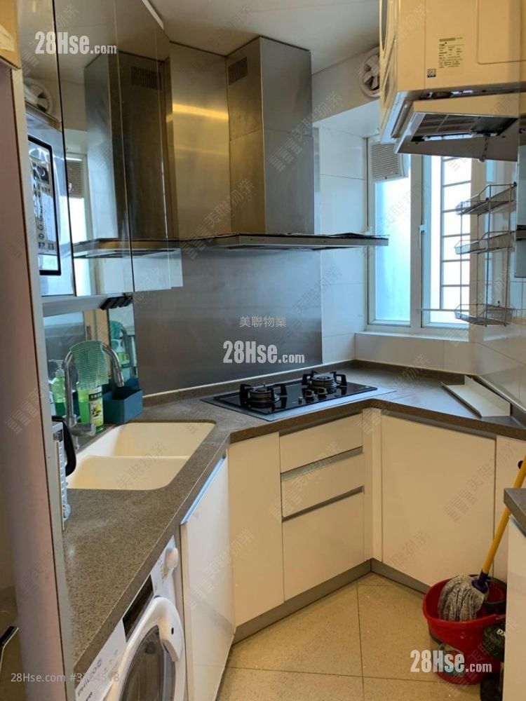 领都 售盘 3 房 , 2 浴室 728 平方尺