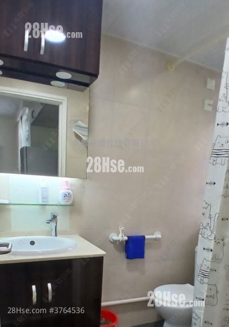 Sheung Chui Court Sell 2 Bedrooms 511 ft²