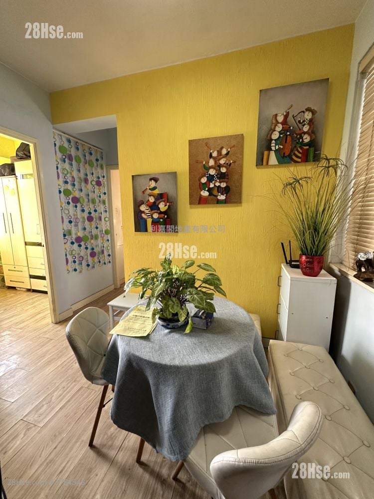 葵芳阁 售盘 3 房 473 平方尺