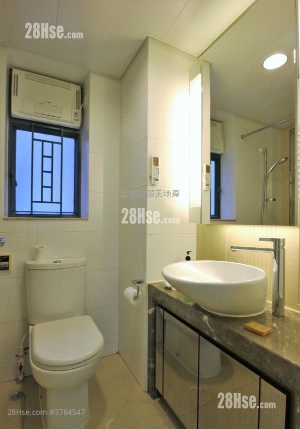 岚山 售盘 3 房 , 3 浴室 858 平方尺