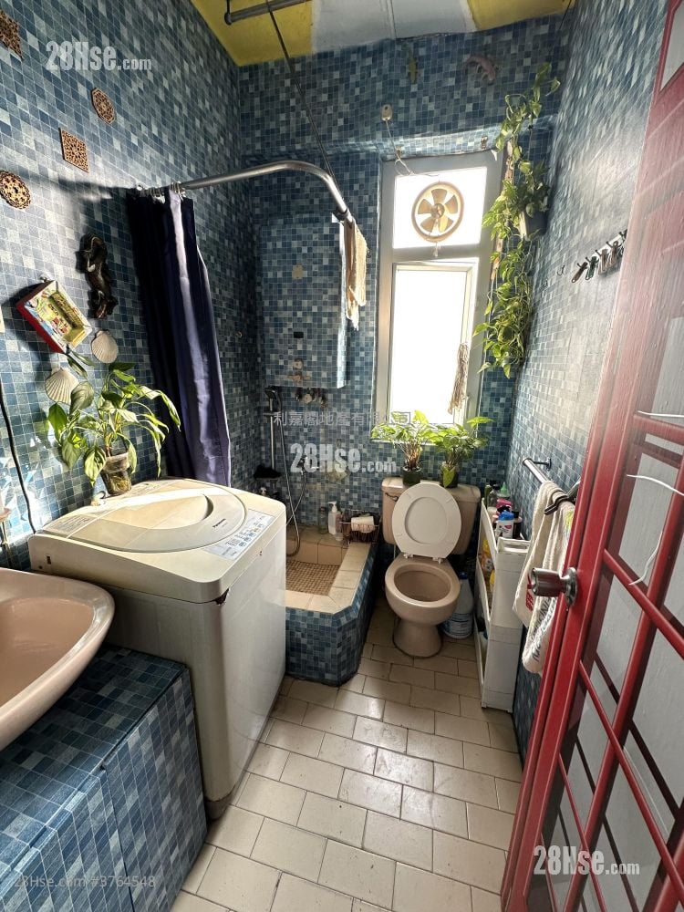 葵芳阁 售盘 3 房 473 平方尺