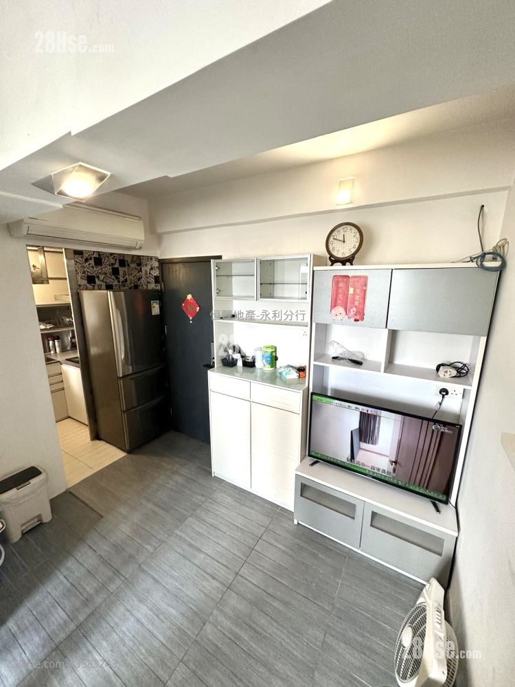 仁乐大厦 售盘 2 房 , 1 浴室 290 平方尺