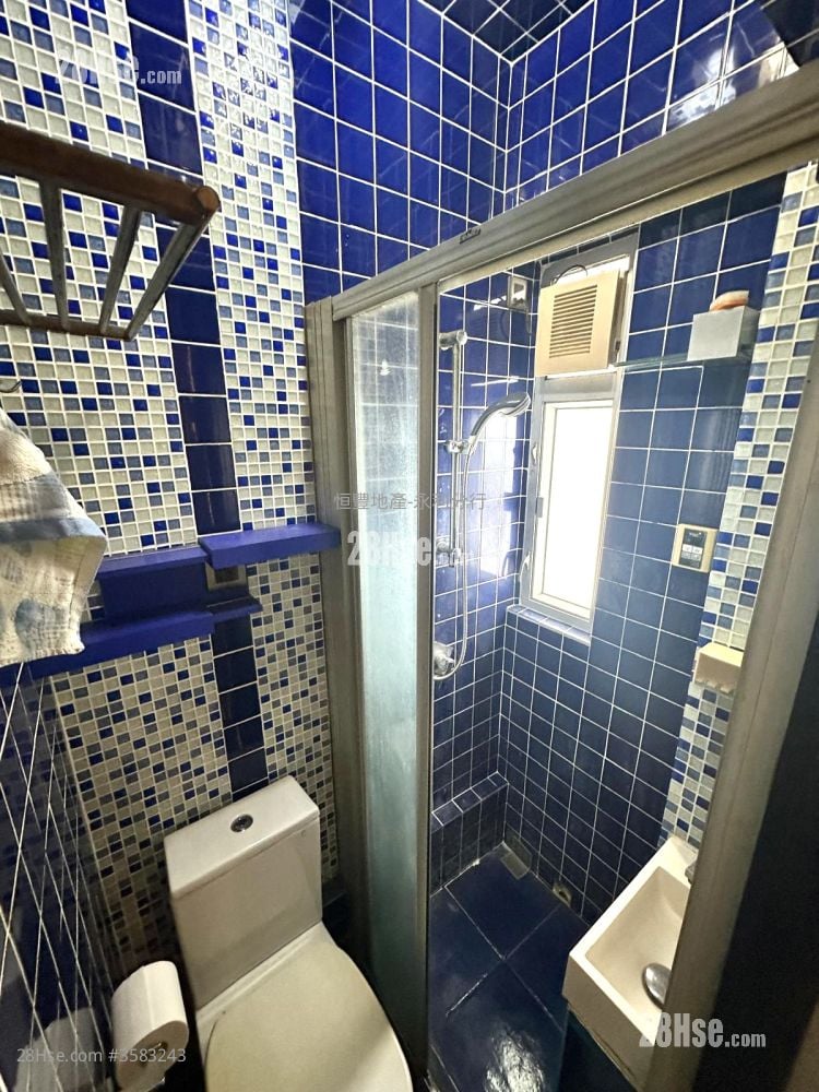 仁乐大厦 售盘 2 房 , 1 浴室 290 平方尺