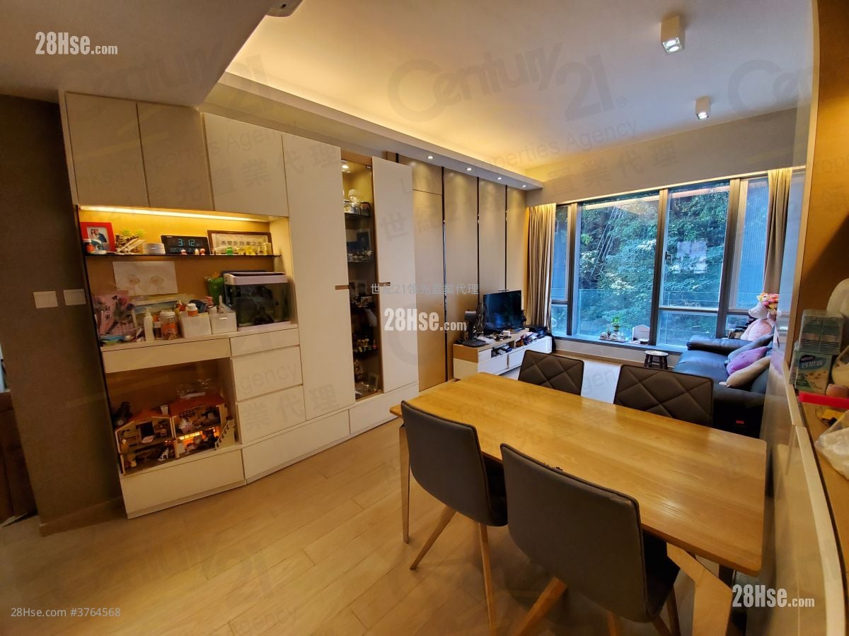 Homantin Hillside Sell 3 Bedrooms , 1 Bathroom 735 ft²