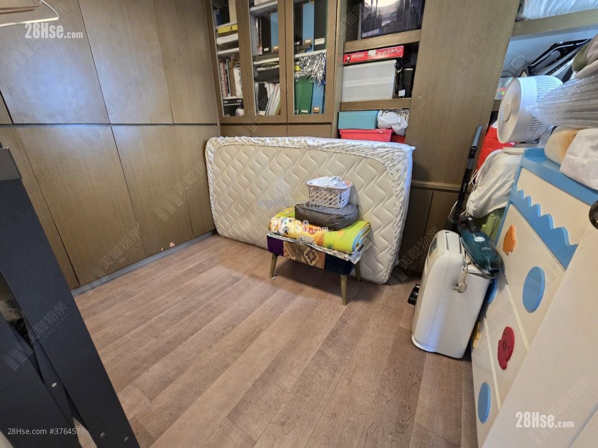 美孚新邨 售盘 3 房 , 2 浴室 793 平方尺