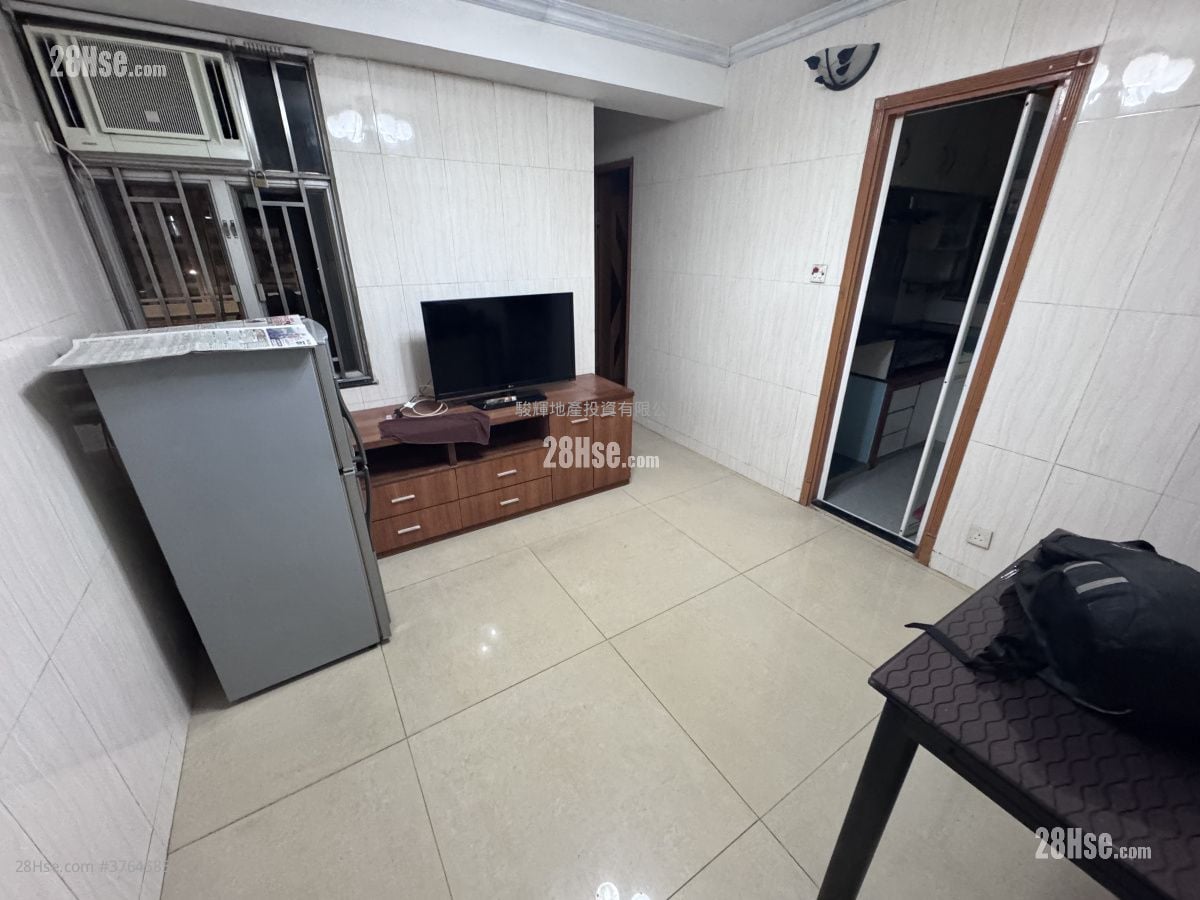 Folkland Mansion Sell 3 Bedrooms , 1 Bathroom 394 ft²