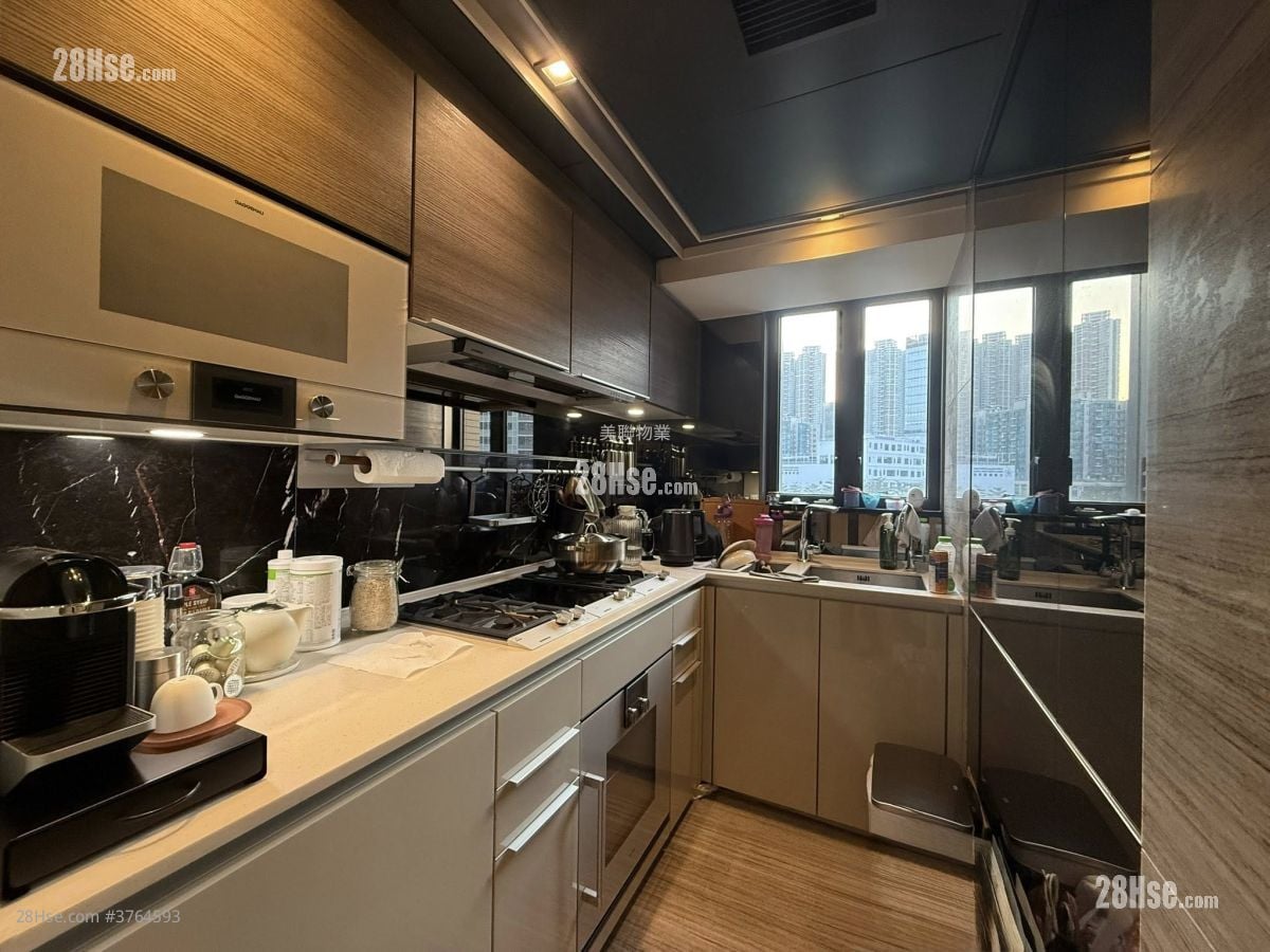 天晋 售盘 3 房 , 2 浴室 846 平方尺