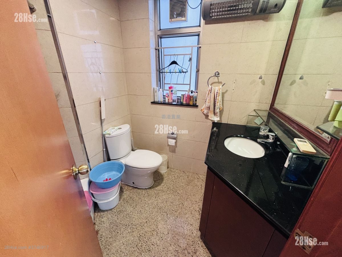 Sorrento Sell 3 Bedrooms , 2 Bathrooms 781 ft²