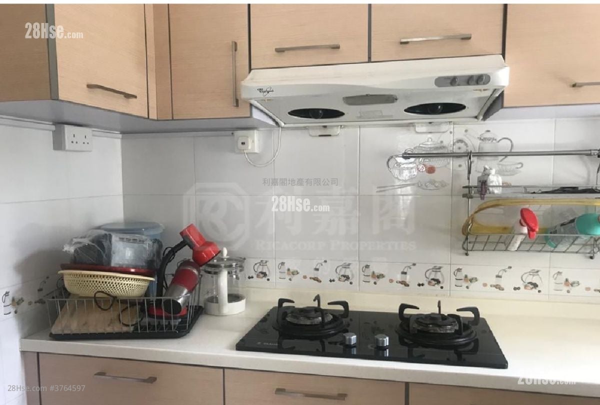 南豐新邨 售盤 2 房 , 1 浴室 391 平方呎