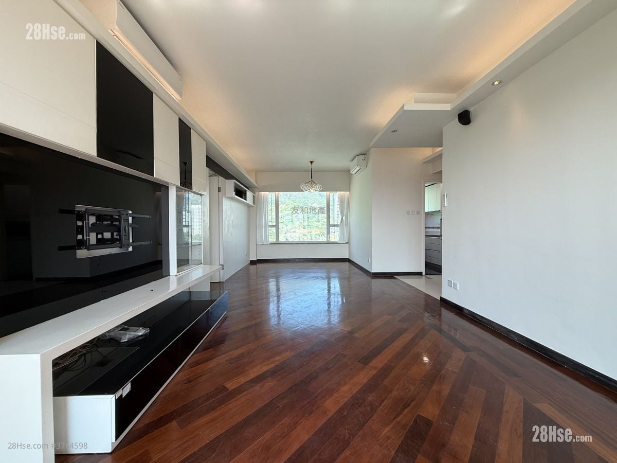 嘉皇台 售盘 4 房 , 3 浴室 1,039 平方尺