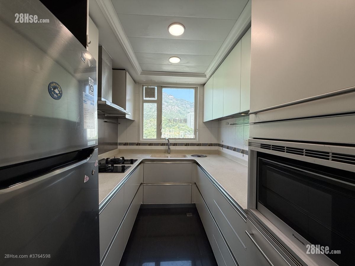 嘉皇台 售盘 4 房 , 3 浴室 1,039 平方尺