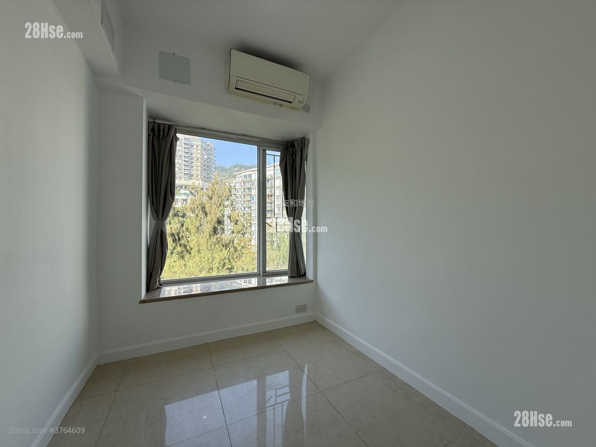 One Beacon Hill Sell 4 Bedrooms , 3 Bathrooms 1,047 ft²