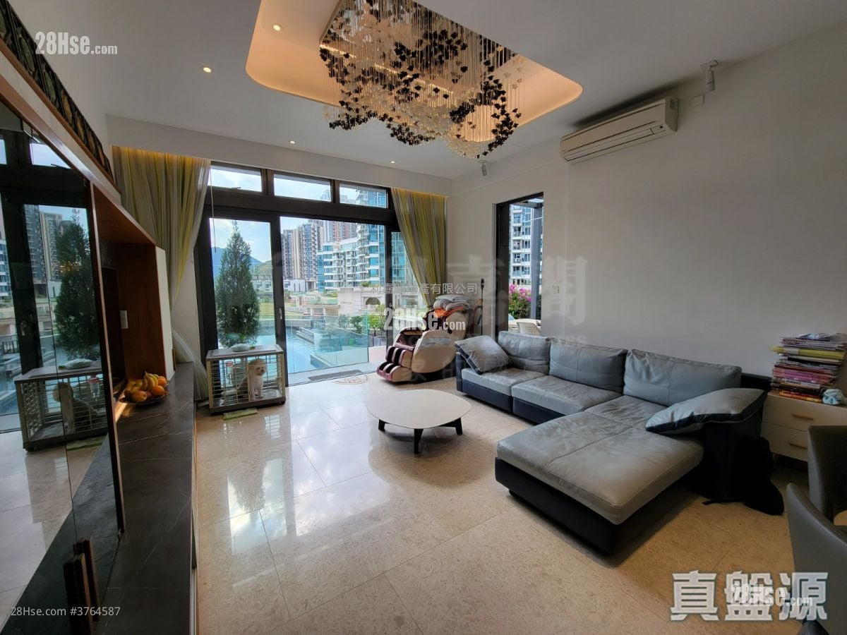 The Wings Sell 5+ Bedrooms , 5+ Bathrooms 1,570 ft²