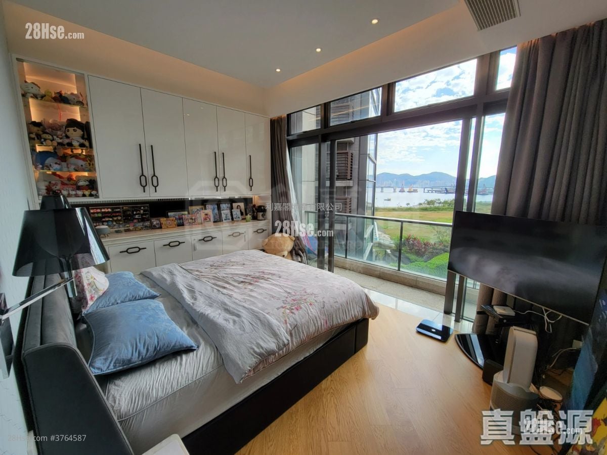 The Wings Sell 5+ Bedrooms , 5+ Bathrooms 1,570 ft²