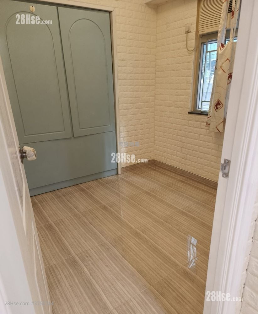 福仁大厦 售盘 2 房 , 1 浴室 364 平方尺