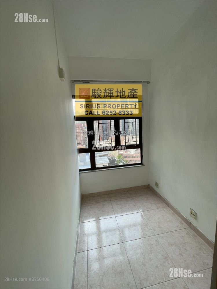 寶怡大廈 租盤 415 平方呎