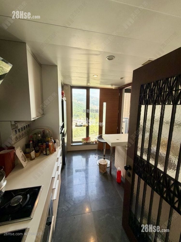 The Westminster Terrace Sell 4 Bedrooms , 5+ Bathrooms 2,413 ft²