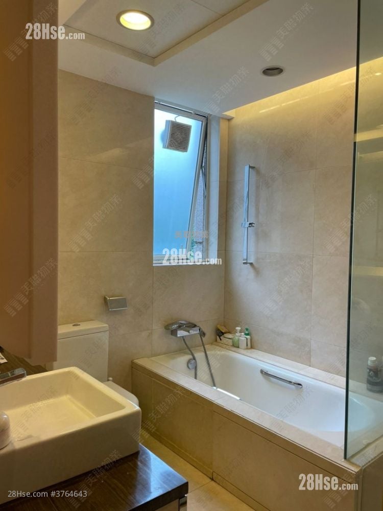 壹号云顶 售盘 4 房 , 2 浴室 1,084 平方尺