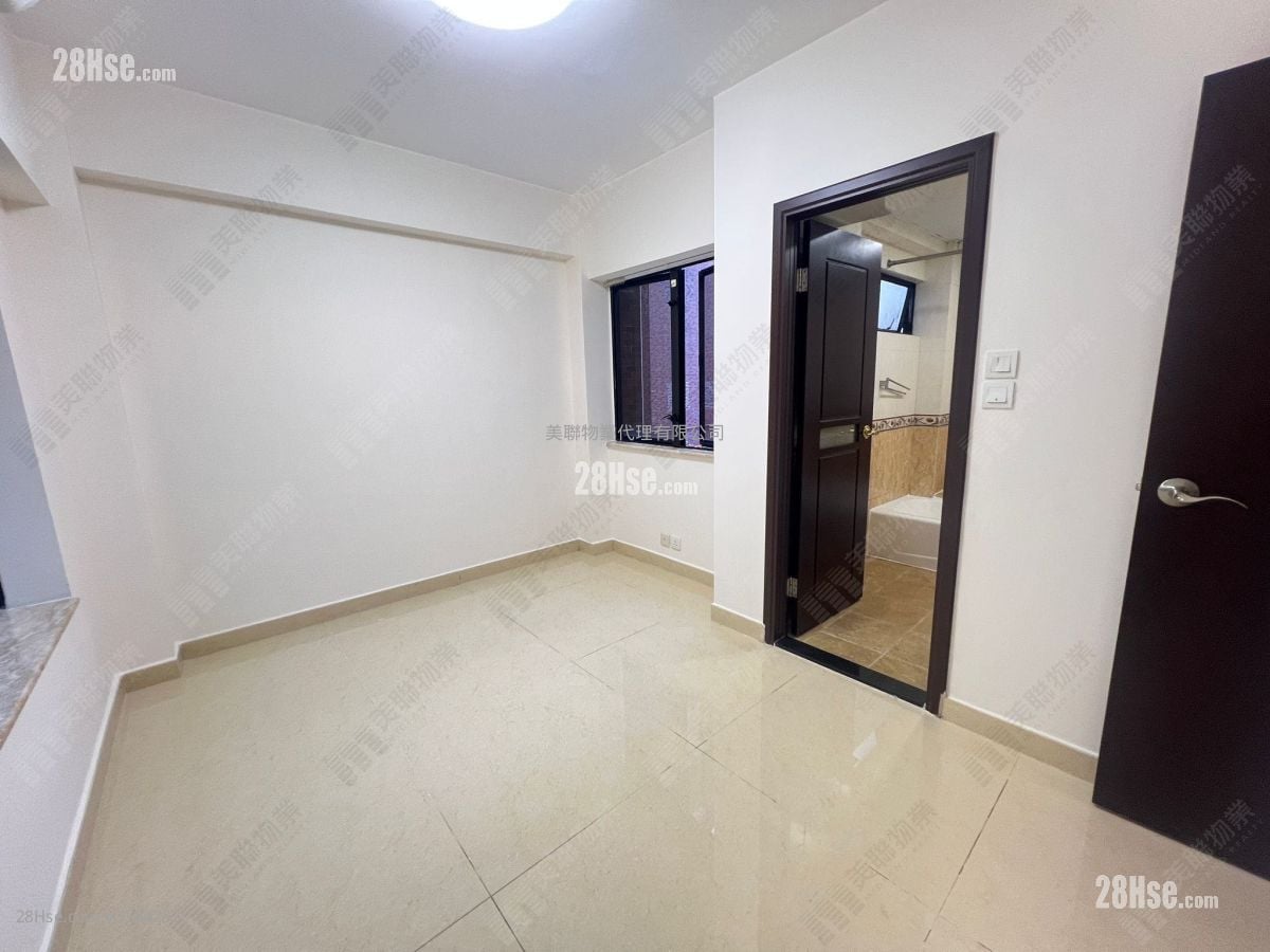 Savanna Garden Sell 3 Bedrooms , 2 Bathrooms 959 ft²