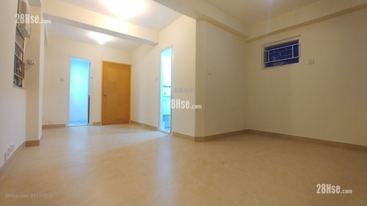 Chuen Fai Centre Sell Studio , 1 Bathroom 295 ft²