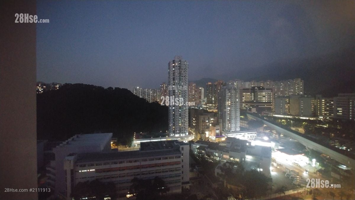 Chuen Fai Centre Sell Studio , 1 Bathroom 295 ft²